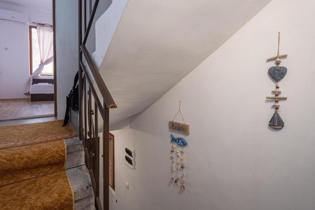 Къща За Гости Димови Sozopol Bagian luar foto